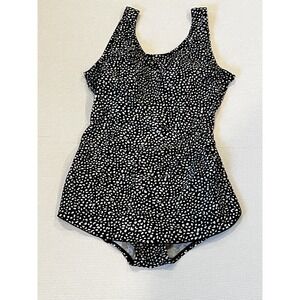 Shore Shapes one piece tummy control skirted adjustable bathing suit swimsuit 10